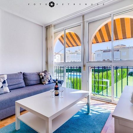 108 Apartament Fabulus Torrevieja Buitenkant foto