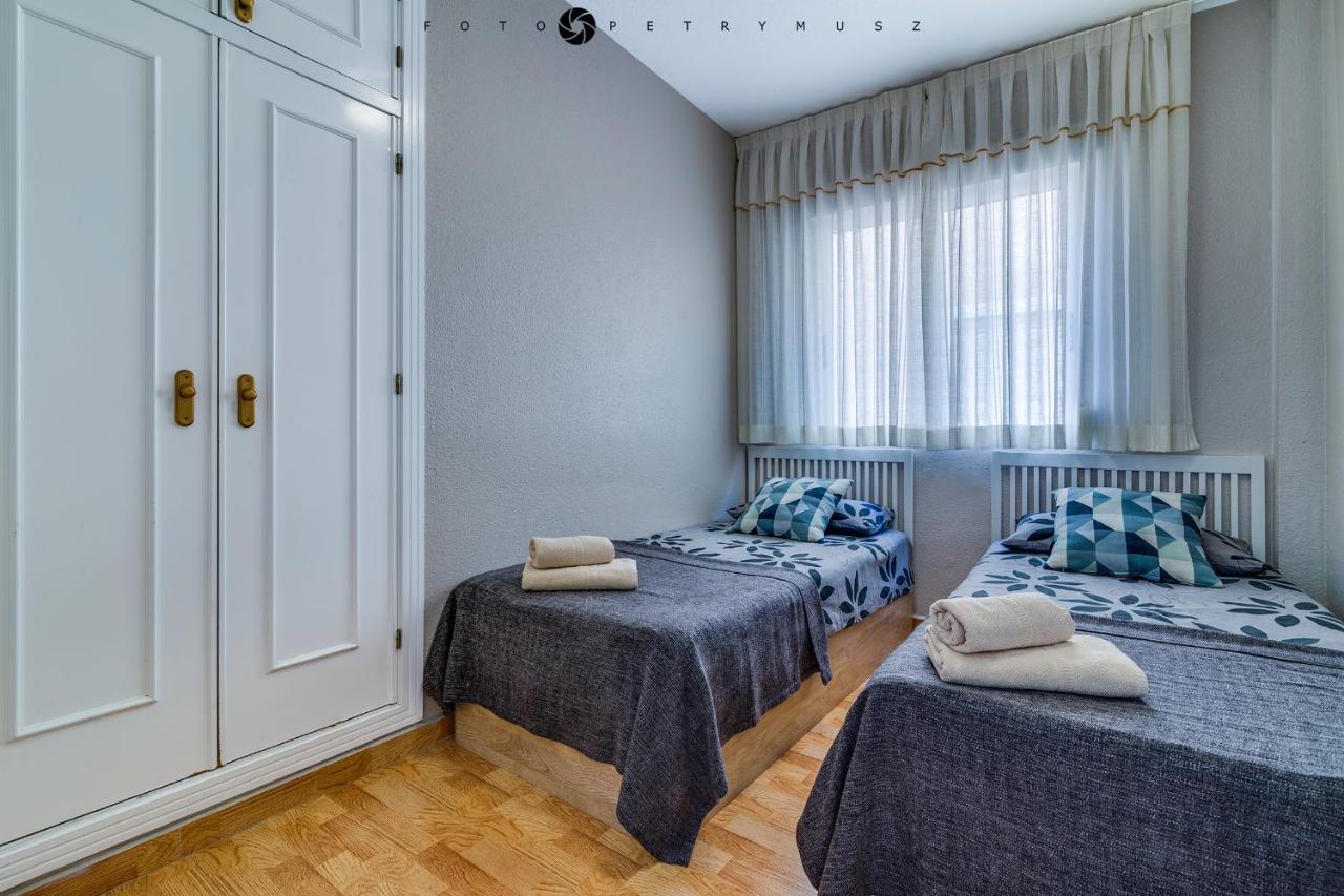 108 Apartament Fabulus Torrevieja Buitenkant foto